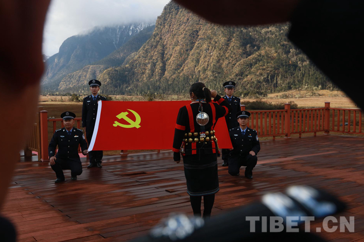 西藏林芝：南伊沟里传来了“党”的声音